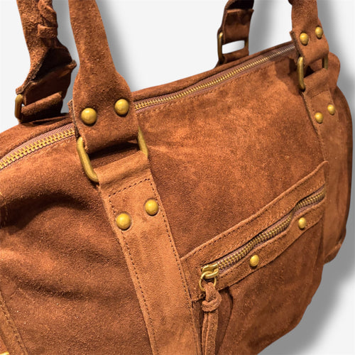 Back to School XXL – Suede Camel | Italiaanse suede laptoptas