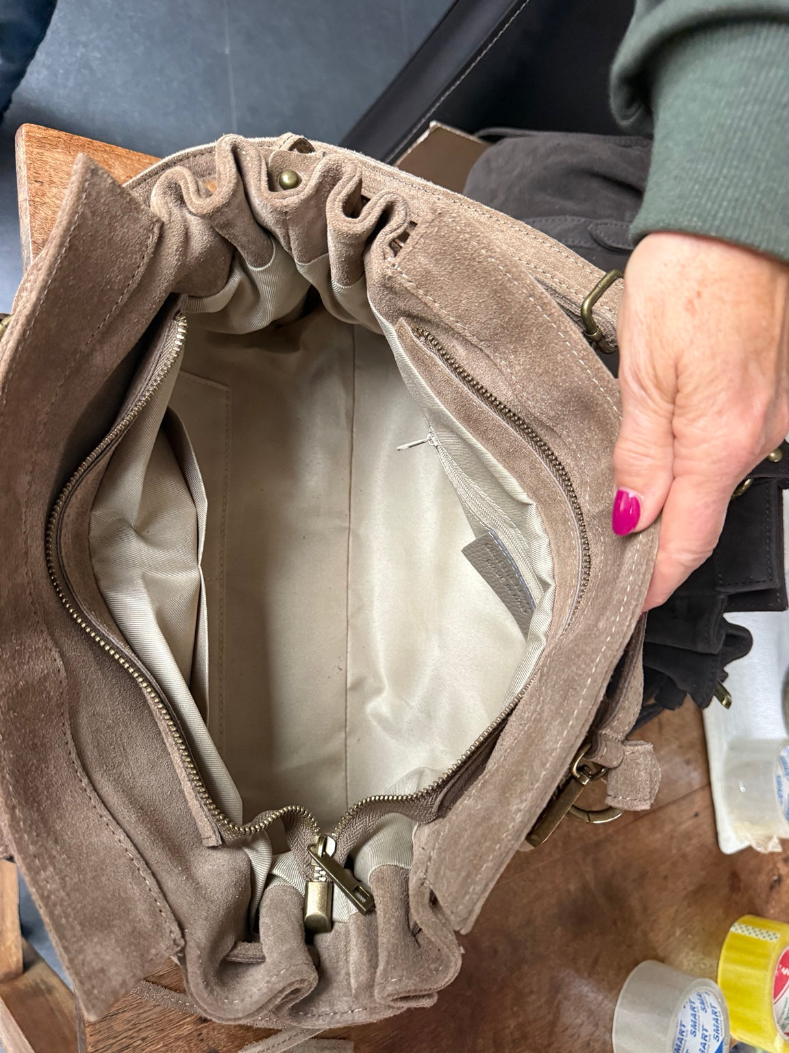 Jump – ruim interieur met ritsvakken